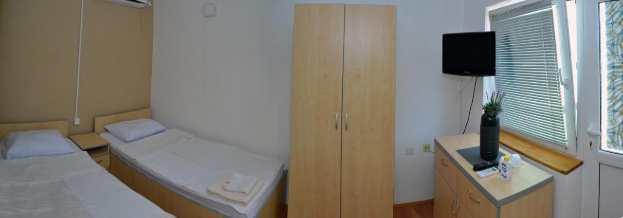 Rooms Petrovic Kladovo Exterior foto